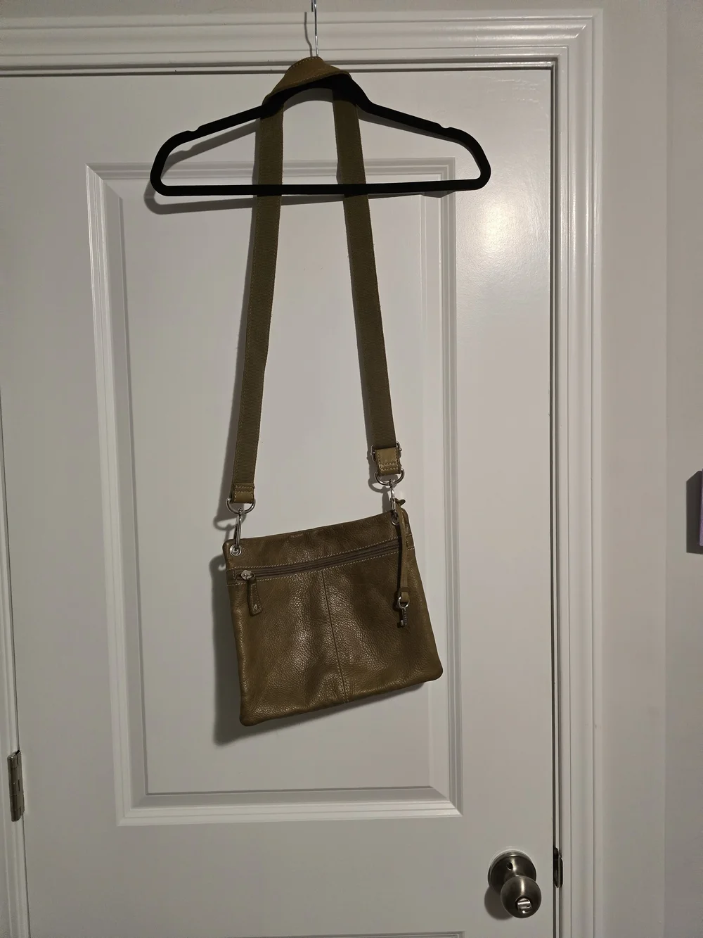 Fossil Tan Leather Crossbody Bag with Silver Hardware